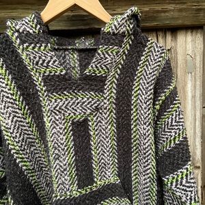 Baja hoodie drug rug pullover poncho